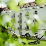 Dr Irena Eris Zdrój Hotel