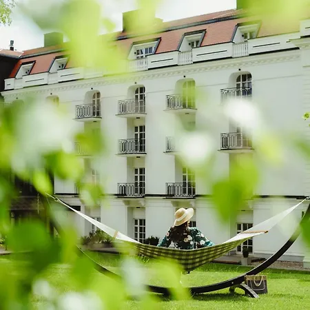 Dr Irena Eris Zdrój Hotel