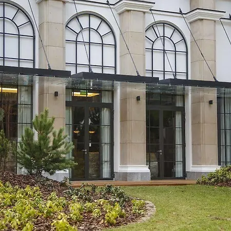 Dr Irena Eris Zdrój Hotel 5*