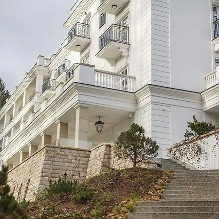 Otel Dr Irena Eris Zdroj 5*