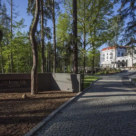 Hotel Dr Irena Eris Zdrój 5*