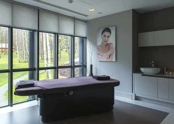 Hotel Dr Irena Eris Zdroj 5*